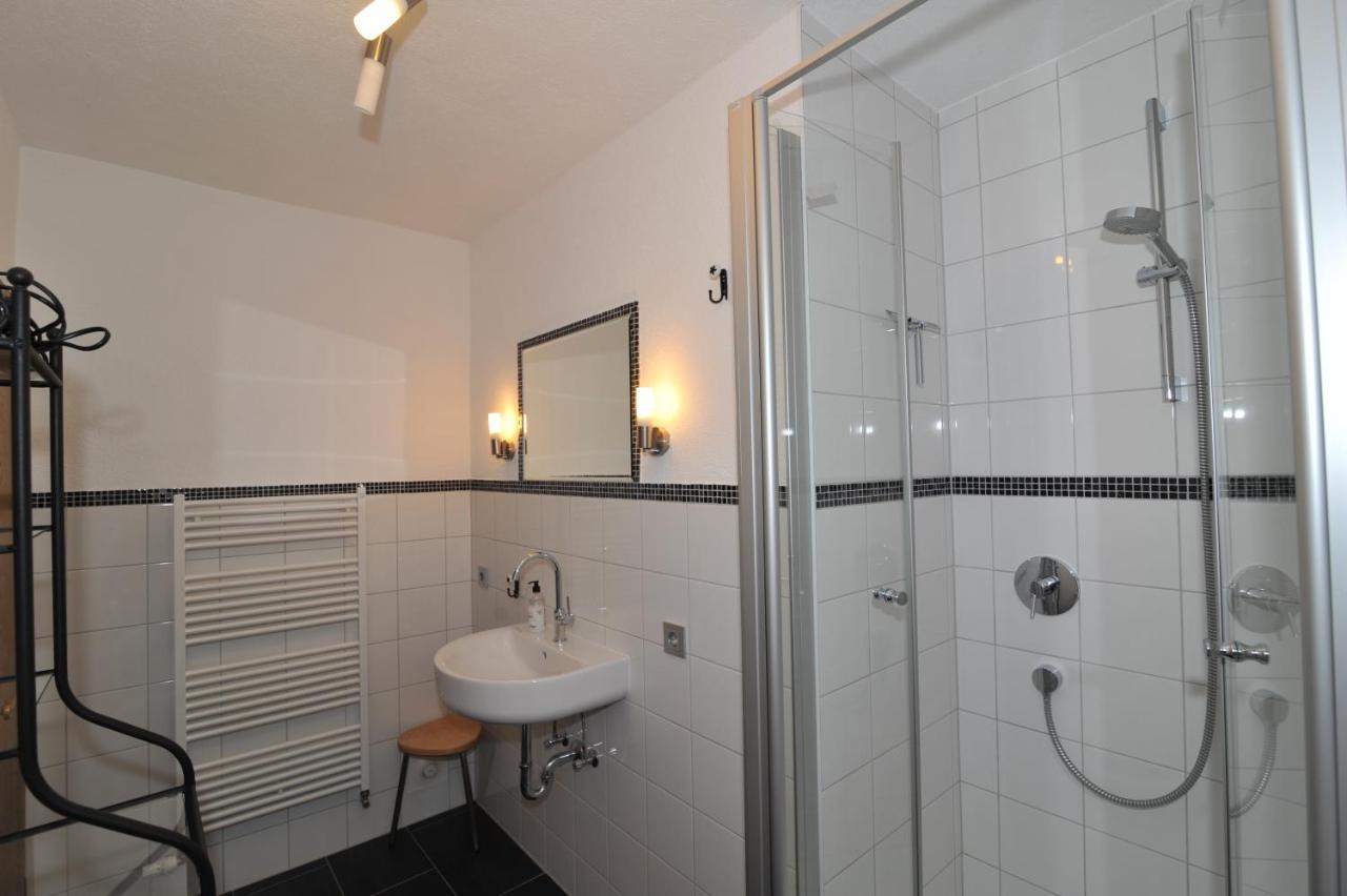 Weinhotel Lenz Pünderich エクステリア 写真
